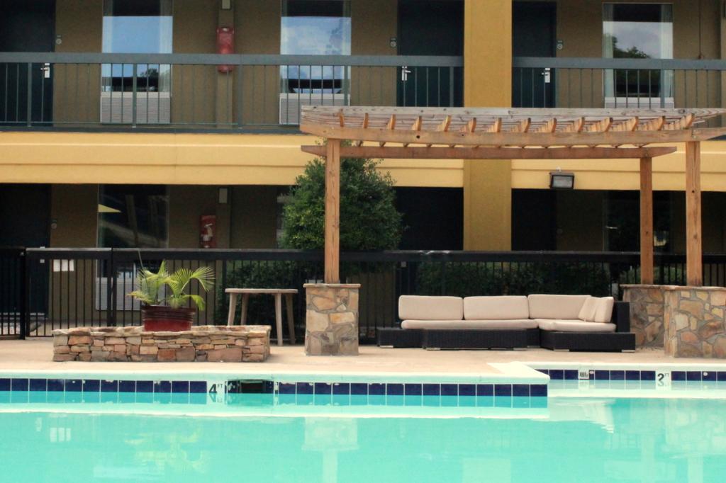 Days Inn By Wyndham Attalla Εξωτερικό φωτογραφία